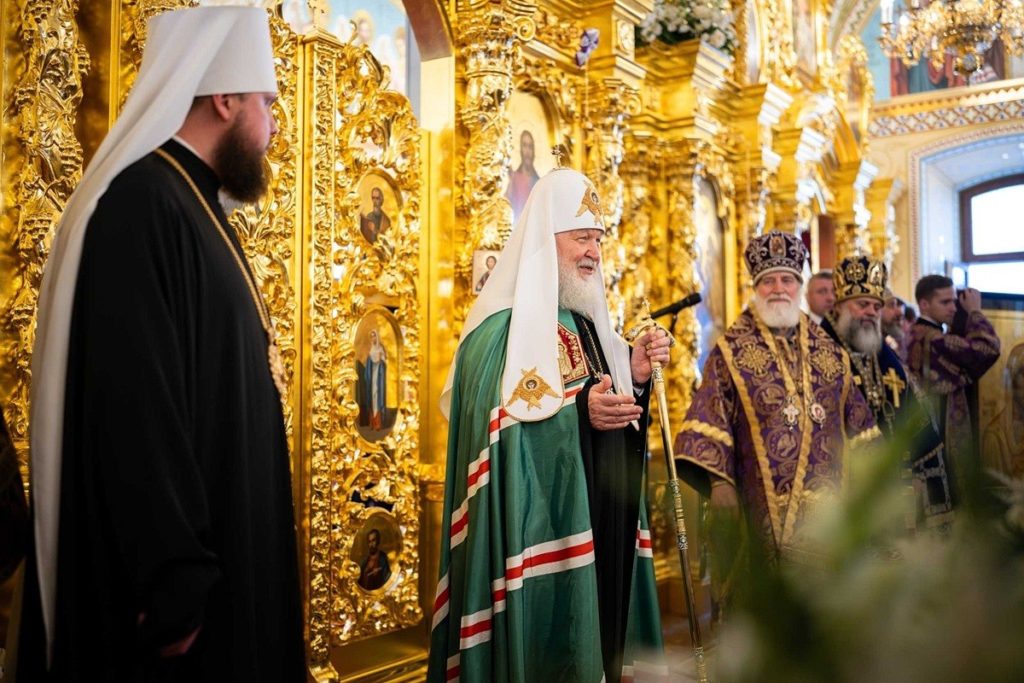 Патриаршая проповедь после Литургии в праздник Воздвижения Креста Господня в Сретенском храме Ризоположенского монастыря г. Суздаля